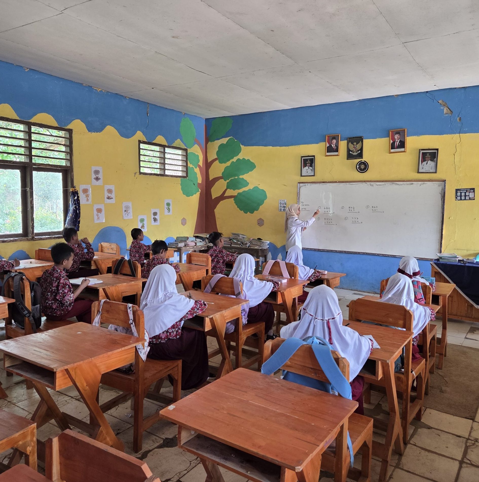 Dari Limbah Menjadi Furnitur : Mowilex untuk Kesejahteraan